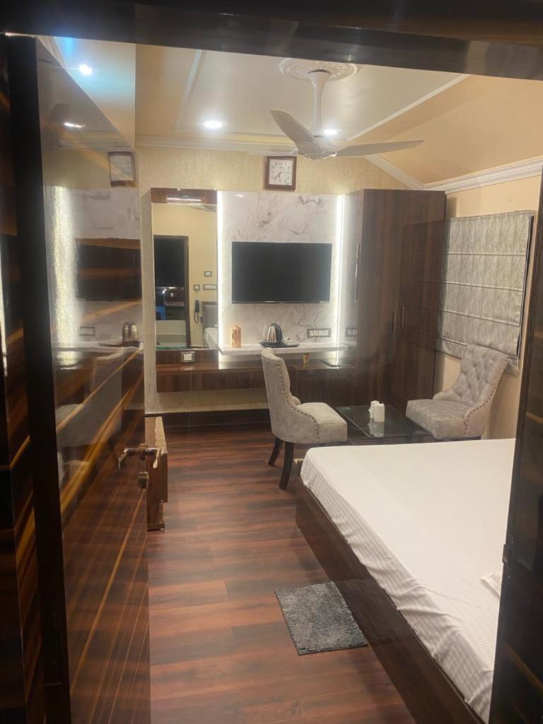 New Mouchak Hotel & Resorts Tajpur Ngoại thất bức ảnh